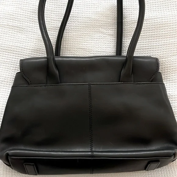 RADLEY London Burnham Beeches Medium Shoulder Bag Black